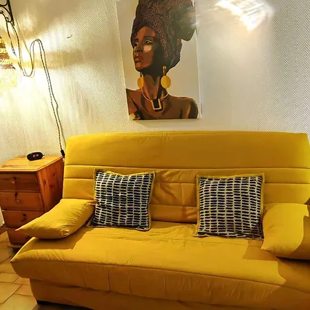 Climatise Avec Parking A 20m De La - Fr-1-607-75 Apartment *